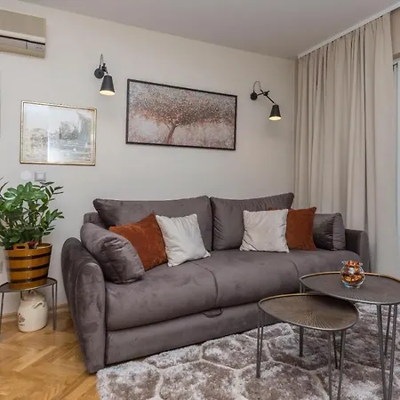 Chic Zoja Near With Free Parking ماكارسكا