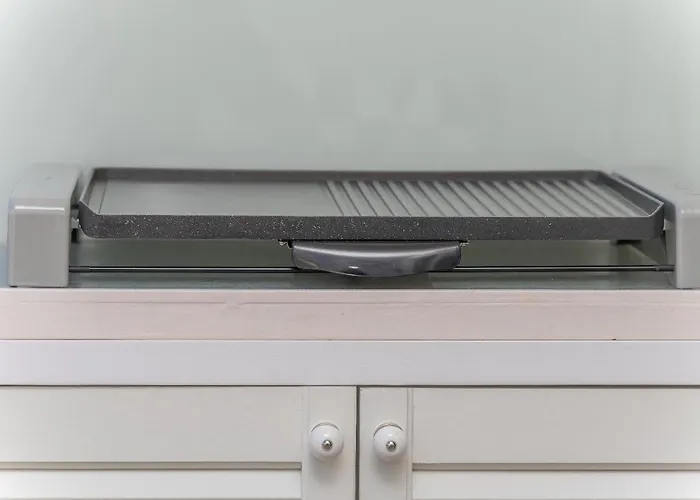 Chic Zoja Near With Free Parking Apartment