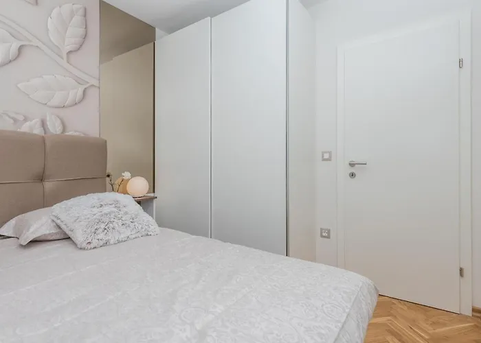 Chic Zoja Near With Free Parking * Makarska