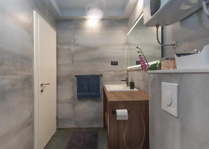 Chic Zoja Near With Free Parking * Makarska