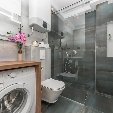 Apartman Chic Zoja Near With Free Parking *