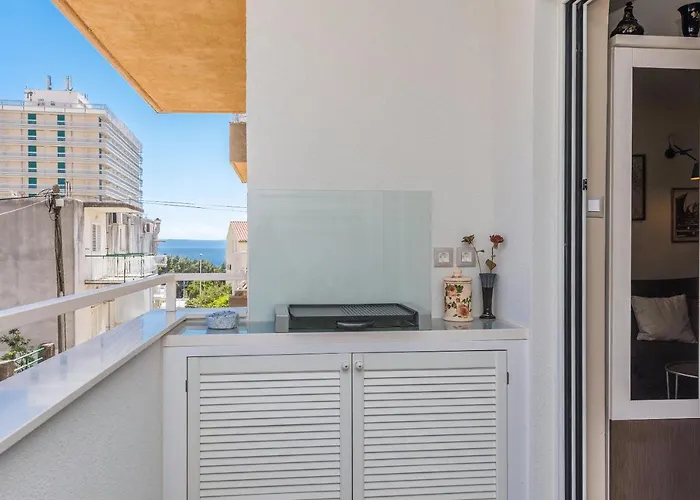 Chic Zoja Near With Free Parking Daire